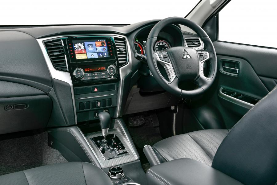 Торпедо Mitsubishi Triton Double Cab 2019 года  (ZA) (фото 38 из 40)